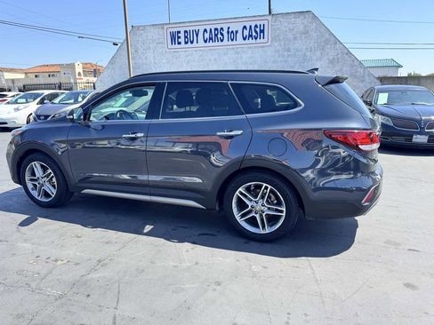 Used 2017 Hyundai Santa Fe Limited w/ Cargo Package FWD image 14