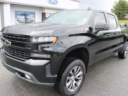 Used 2020 Chevrolet Silverado 1500 RST w/ All-Star Edition AWD/4WD image 2