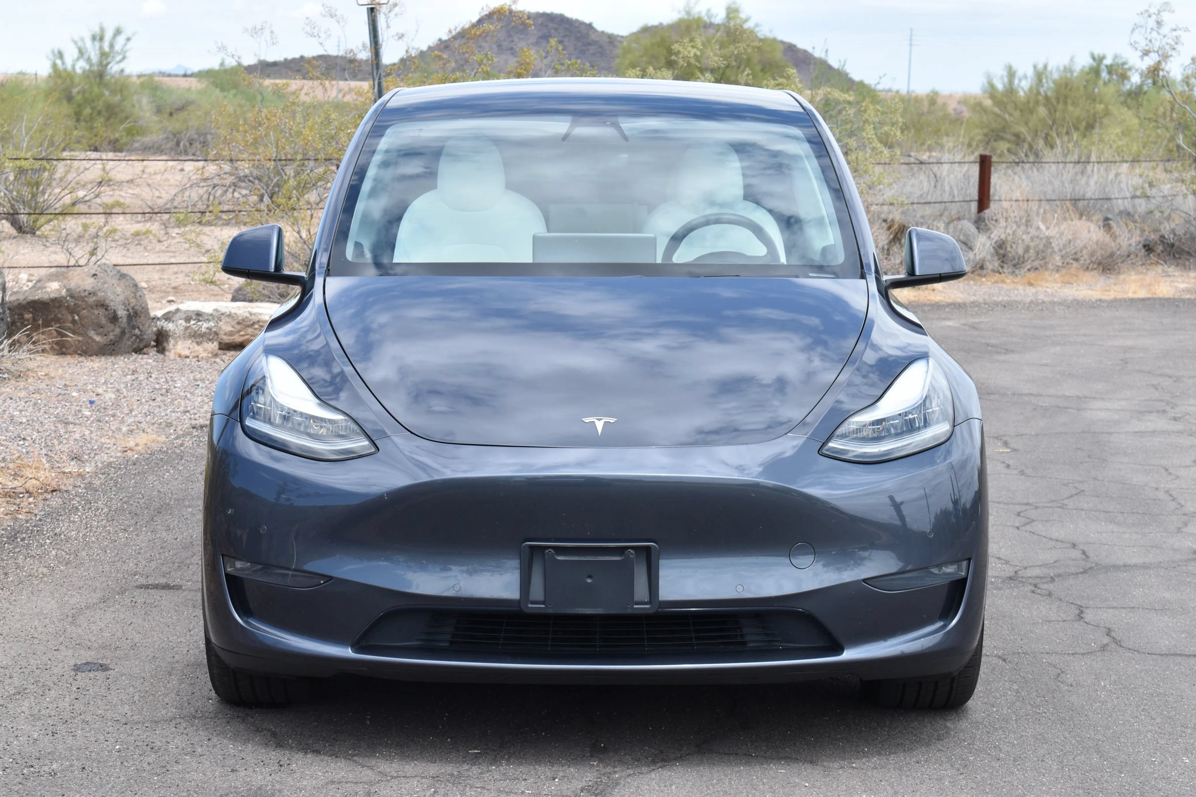 Used 2024 Tesla Model Y Performance AWD/4WD image 2