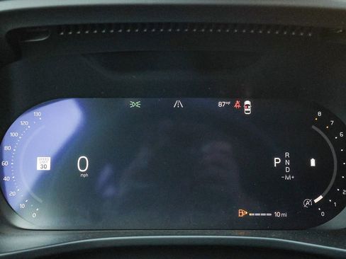 New 2026 Volvo XC40 B5 Ultra w/ Climate Package image 34