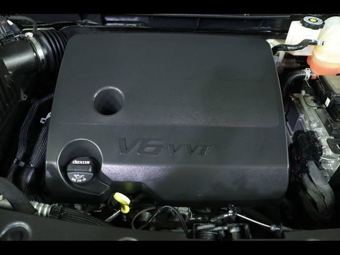 Used 2023 Buick Enclave Essence w/ Sport Touring Edition FWD image 16