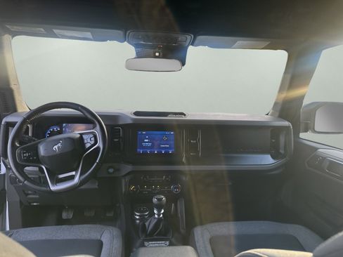 Used 2021 Ford Bronco Big Bend image 11