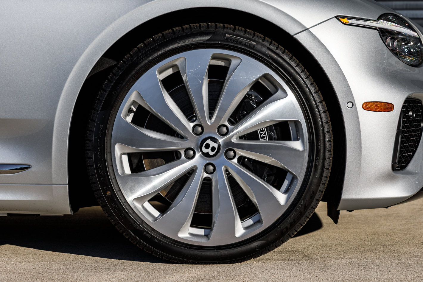 Used 2026 Bentley Continental GT AWD/4WD image 18