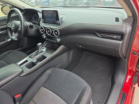 Used 2021 Nissan Sentra SR w/ Lighting Package FWD image 19