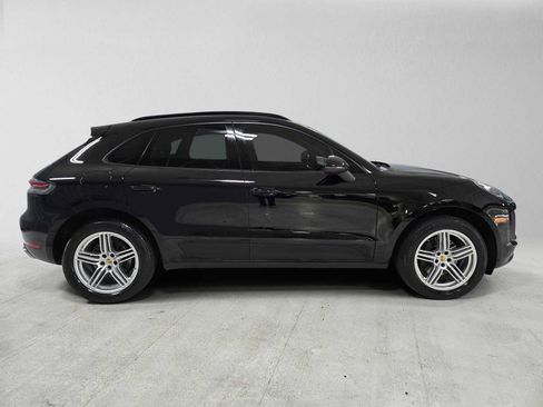 Used 2019 Porsche Macan AWD/4WD image 2