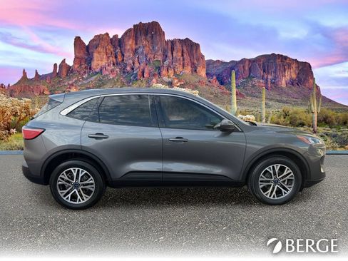 Used 2022 Ford Escape SEL AWD/4WD image 8