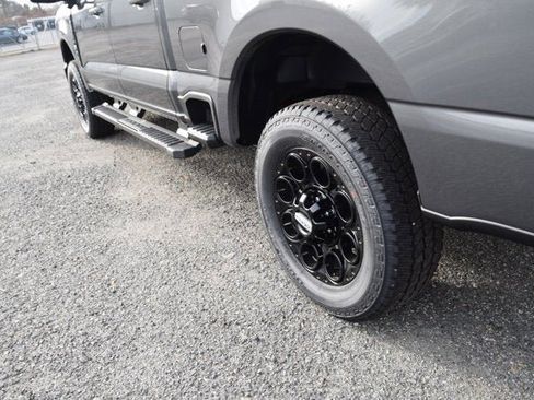 New 2026 Ford F250 XLT w/ XLT Premium Package image 4