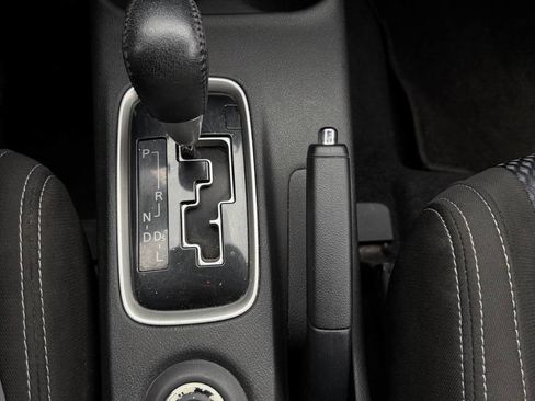 Used 2016 Mitsubishi Outlander SEL image 23