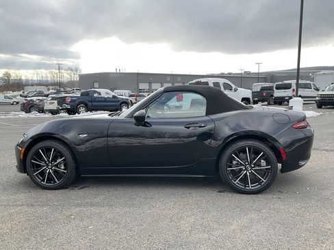 Used 2024 MAZDA MX-5 Miata Grand Touring image 26