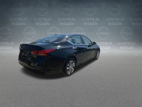 Used 2025 Nissan Altima 2.5 S image 28