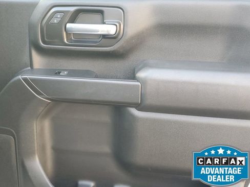 Used 2022 Chevrolet Silverado 2500 Custom w/ Custom Value Package image 43