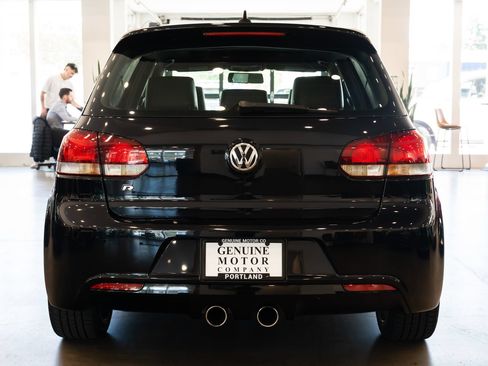 Used 2013 Volkswagen Golf R 4-Door AWD/4WD image 5