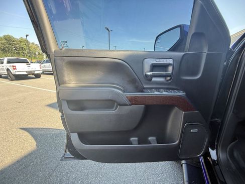 Used 2016 GMC Sierra 1500 SLT AWD/4WD image 18