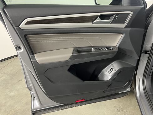 Certified 2023 Volkswagen Atlas SE AWD/4WD image 17