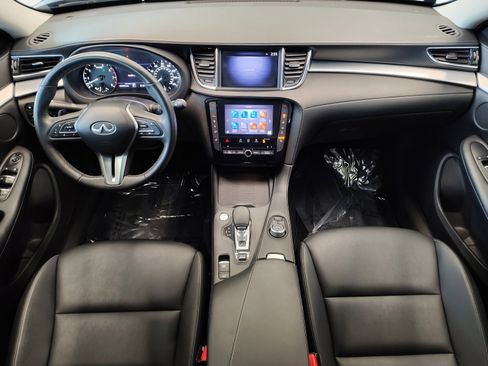 Used 2021 INFINITI QX50 Luxe image 3
