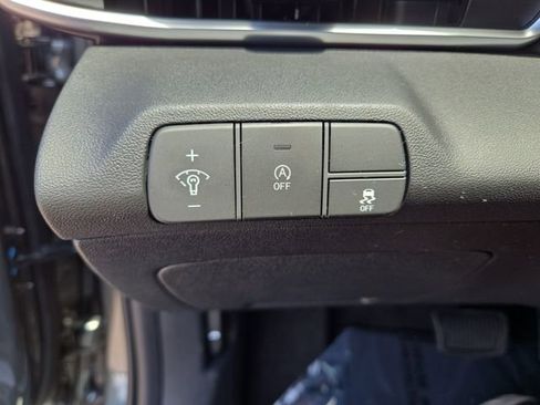 New 2026 Hyundai Elantra SE FWD image 19