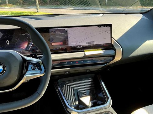 New 2025 BMW X3 xDrive30i w/ Convenience Package image 6