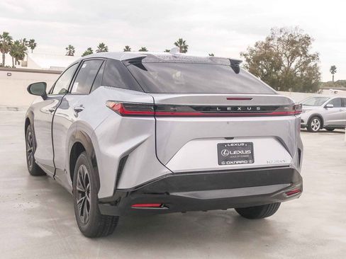 New 2026 Lexus RZ 350e 2WD image 8