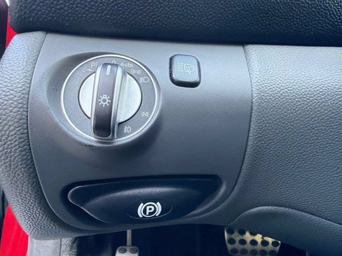 Used 2006 Mercedes-Benz SL 500 image 32