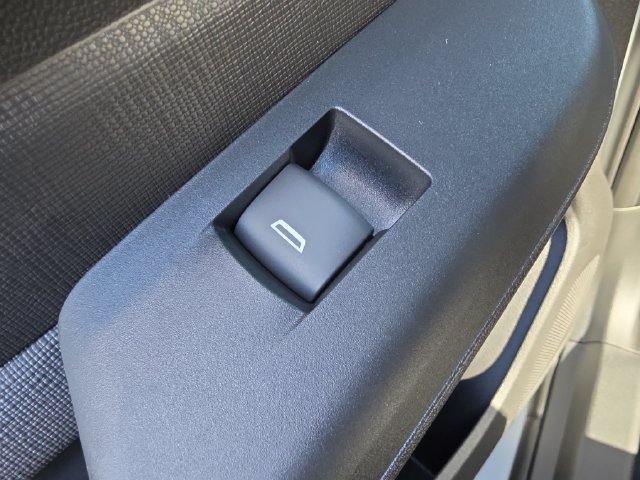 New 2026 Buick Envista Sport Touring w/ Convenience II Package FWD image 12