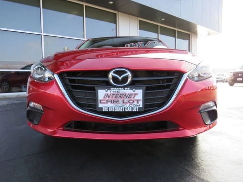 Used 2016 MAZDA MAZDA3 i Sport image 2