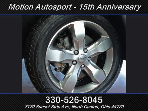 Used 2012 Jeep Grand Cherokee Overland AWD/4WD image 47