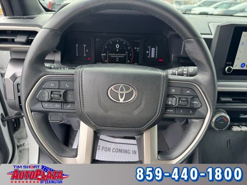 Used 2025 Toyota 4Runner SR5 image 17