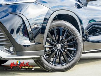 Used 2024 Toyota Highlander XSE video 2