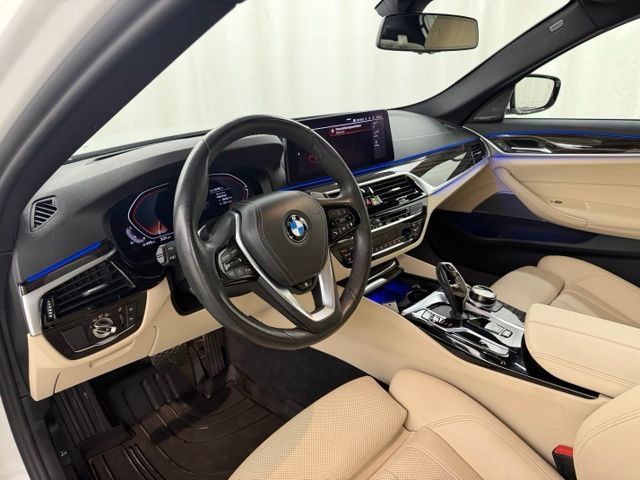 Used 2022 BMW 540i xDrive w/ Executive Package AWD/4WD image 9