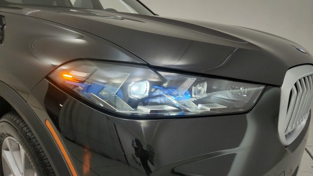 Used 2026 BMW X5 sDrive40i RWD image 23