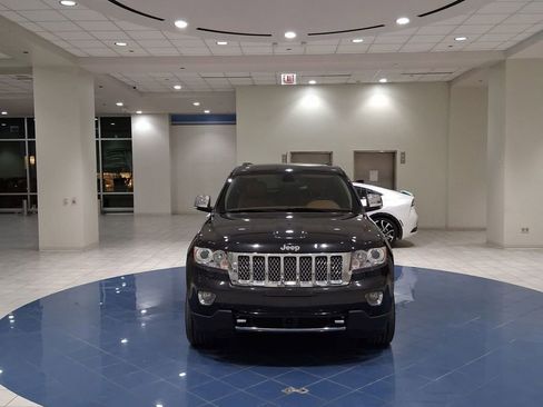 Used 2012 Jeep Grand Cherokee Overland Summit image 1