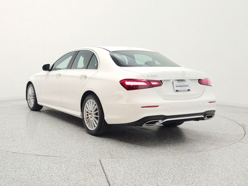 Used 2022 Mercedes-Benz E 350 Sedan image 7