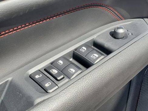 New 2026 Jeep Compass Trailhawk AWD/4WD image 20