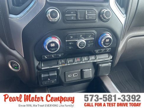Certified 2020 GMC Sierra 1500 SLT w/ SLT Premium Package AWD/4WD image 19