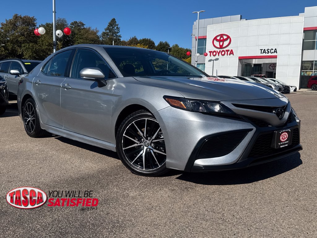 Used 2024 Toyota Camry SE w/ Cold Weather Package AWD/4WD 360° Tour