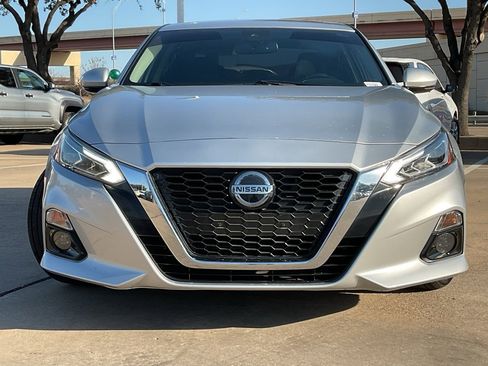 Used 2019 Nissan Altima 2.5 SL image 3