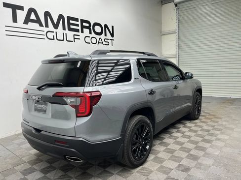 Used 2023 GMC Acadia SLT w/ Elevation Edition FWD image 19