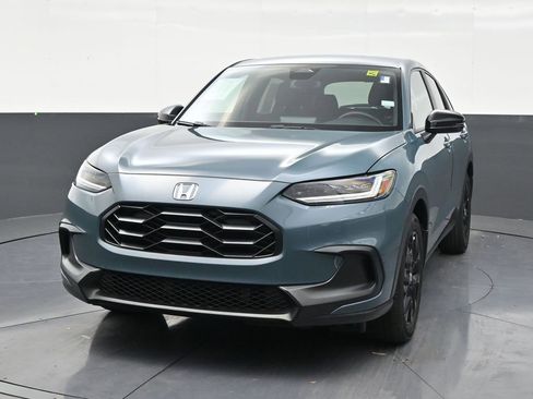 Used 2024 Honda HR-V Sport image 8