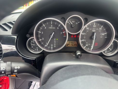 Used 2006 MAZDA MX-5 Miata Touring RWD image 33