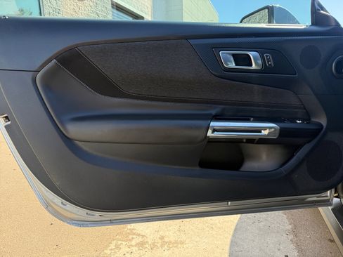 Used 2024 Ford Mustang Coupe image 14