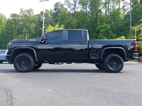 Used 2026 Chevrolet Silverado 2500 ZR2 w/ LPO, Dark Essentials Package AWD/4WD image 2
