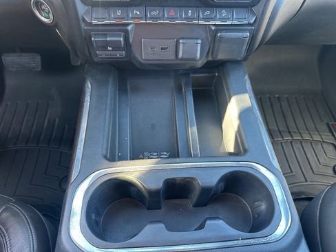 Used 2020 GMC Sierra 3500 SLT w/ SLT Premium Plus Package image 23