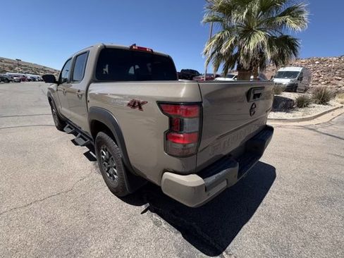Used 2023 Nissan Frontier PRO-4X w/ Pro-4X Premium Package AWD/4WD image 3