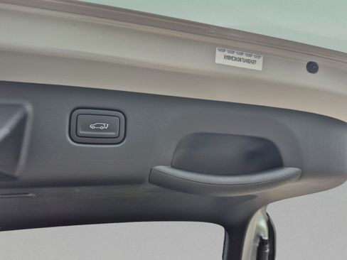 New 2026 Hyundai Kona Limited FWD image 10