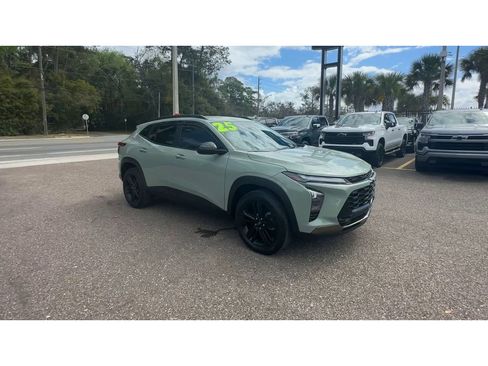 Certified 2025 Chevrolet Trax ACTIV w/ Driver Confidence Package image 8