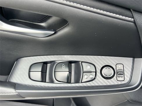 Certified 2024 Nissan Sentra SV image 17