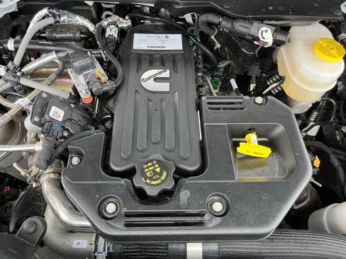 New 2026 RAM 2500 Tradesman AWD/4WD image 29