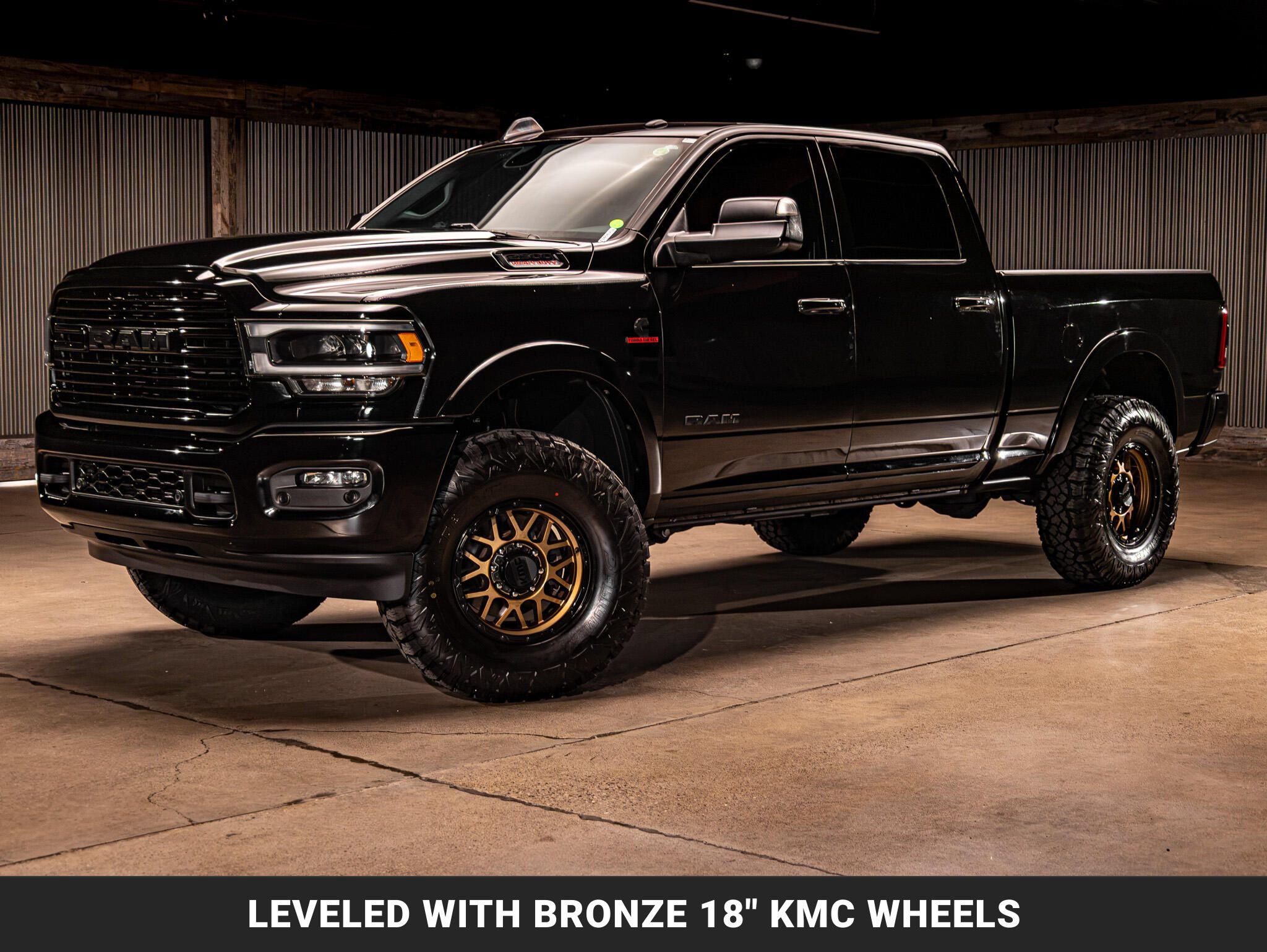 Used 2022 RAM 2500 Laramie w/ Night Edition AWD/4WD image 4
