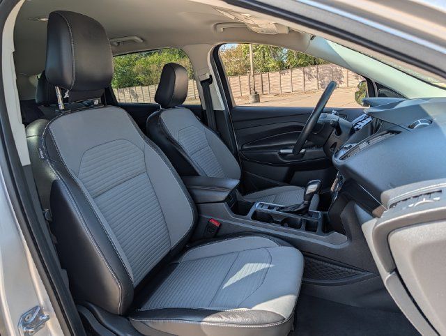 Used 2019 Ford Escape SE AWD/4WD image 24