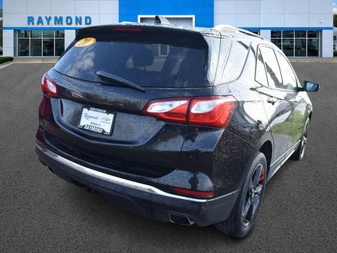 Used 2020 Chevrolet Equinox Premier w/ Premier Redline Edition image 3